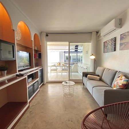 Duplex Oasis Apartment Sitges Bagian luar foto